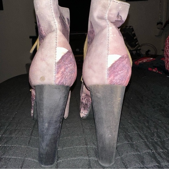 Jeffery Campbell Lita wolf platform boots - Picture 4 of 9